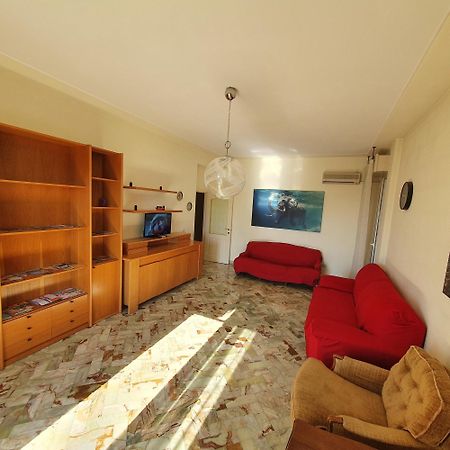Comfort House Pesaro Exterior foto